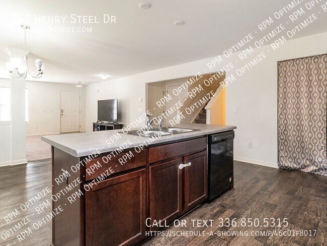 Building Photo - 242 Henry Steel Dr