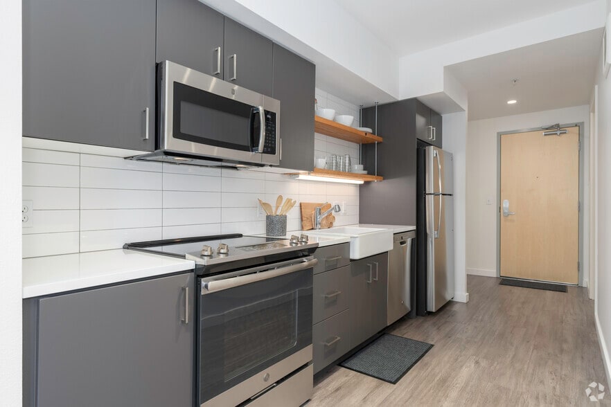 Primary Photo - Oro Apartments