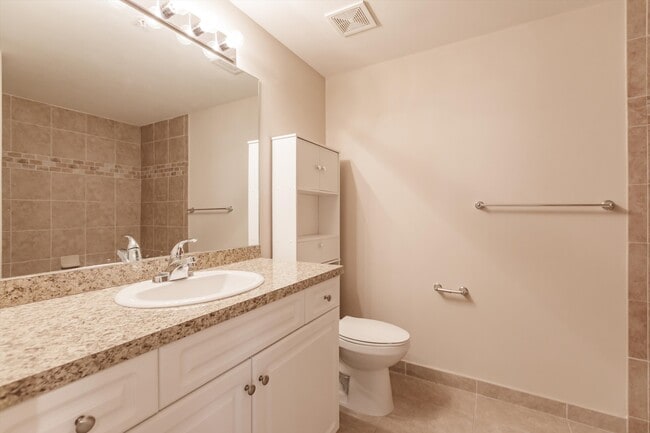 Building Photo - 27470 Palmesta Circle