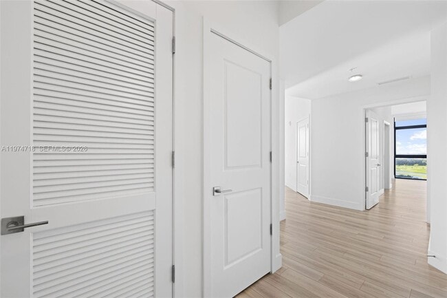 Building Photo - 101 Diplomat Pkwy