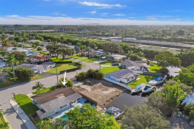 Building Photo - 3730 SW 47th Ct