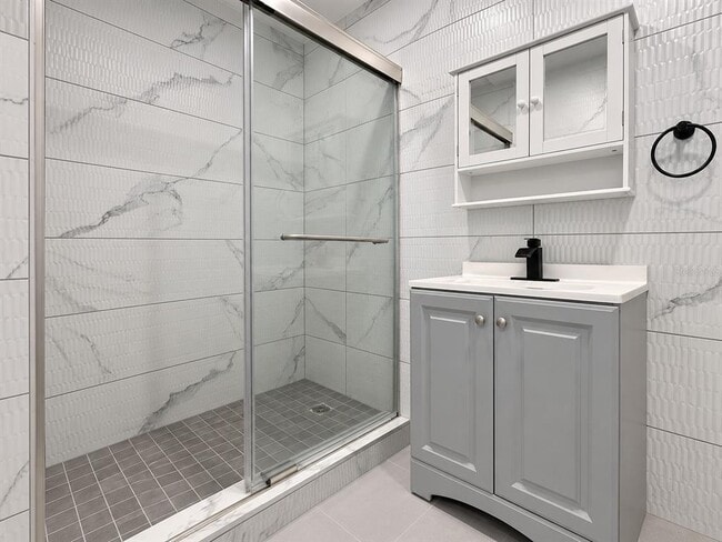 Building Photo - 59 Areca Dr