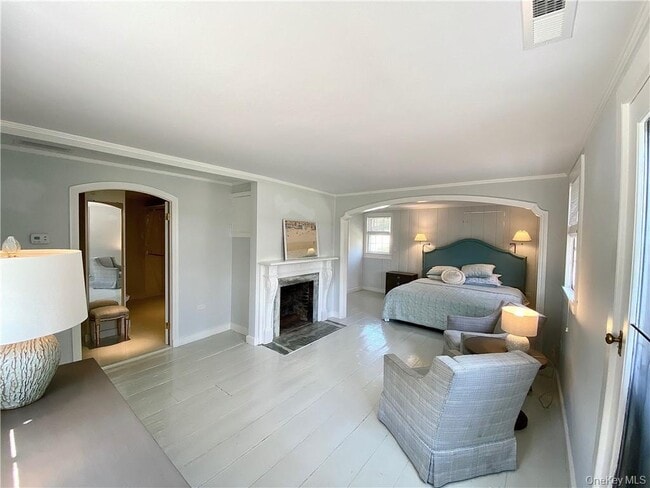 Building Photo - 333 Hook Rd