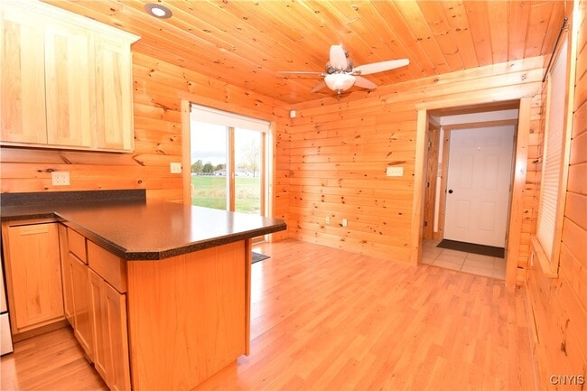 Building Photo - 25003 NY-37