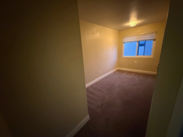 Building Photo - 17 W Poplar St