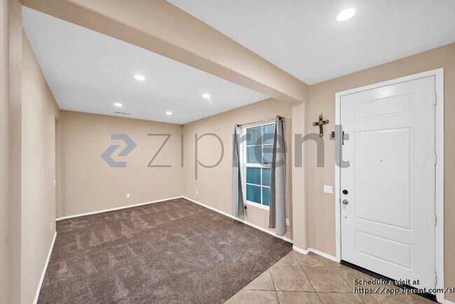 Building Photo - 1680 Mendocino Way