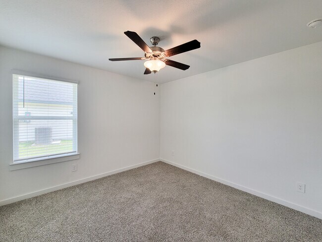 Building Photo - 1014 Star Grass Ln