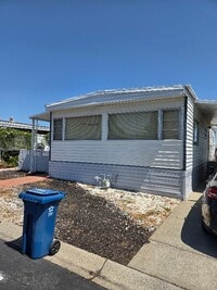 Building Photo - 140 Paulette Way