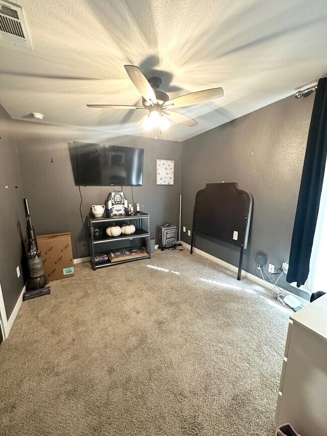 Building Photo - New Build 3 Bedroom 2 Bath For Lease