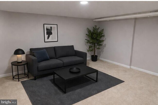 Building Photo - 1113 Clifton St NW