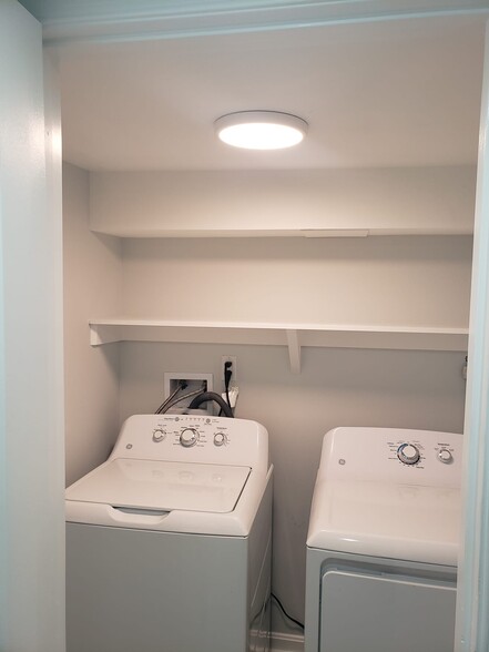 Laundry room - 4516 14th St NW