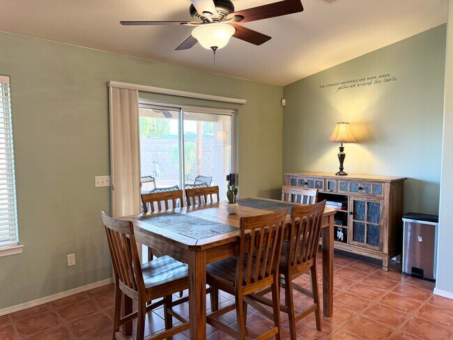 Building Photo - Spacious 3-Bedroom Home with RV Parking & Boat-Deep Garage