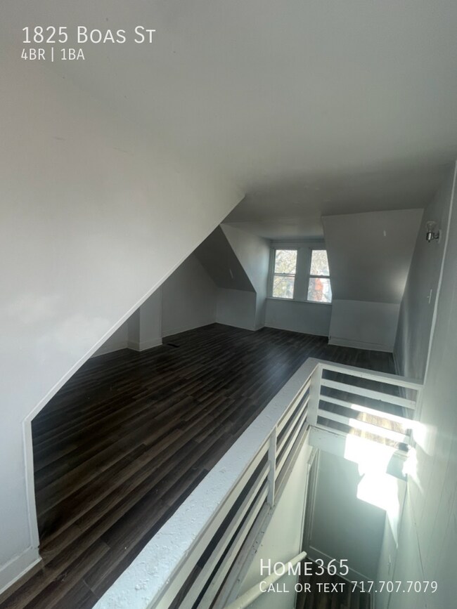 Building Photo - Newly Remodeled 4 Bedroom, 1 Bathroom Sing...