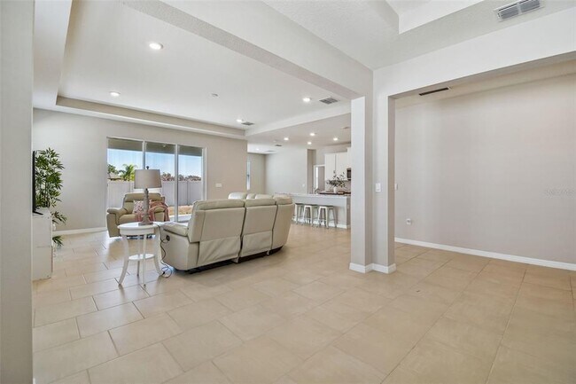 Building Photo - 12436 Shining Willow St