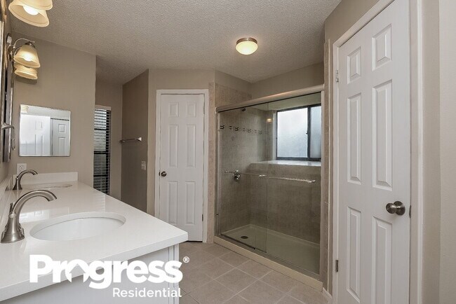 Building Photo - 1411 Star Jasmine Ln