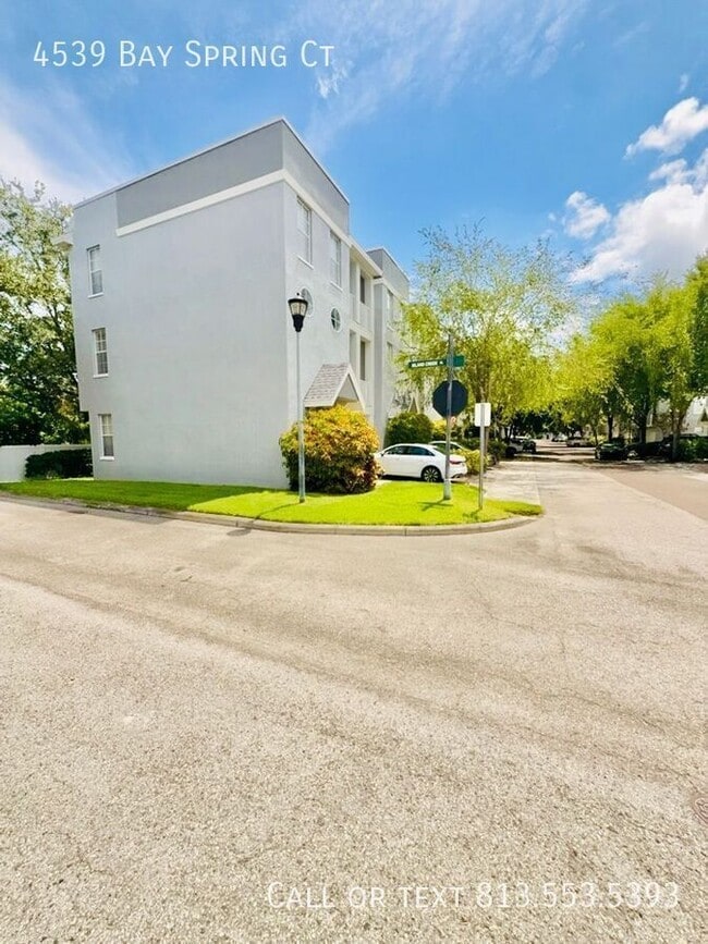 Building Photo - 4539 Bay Spring Ct