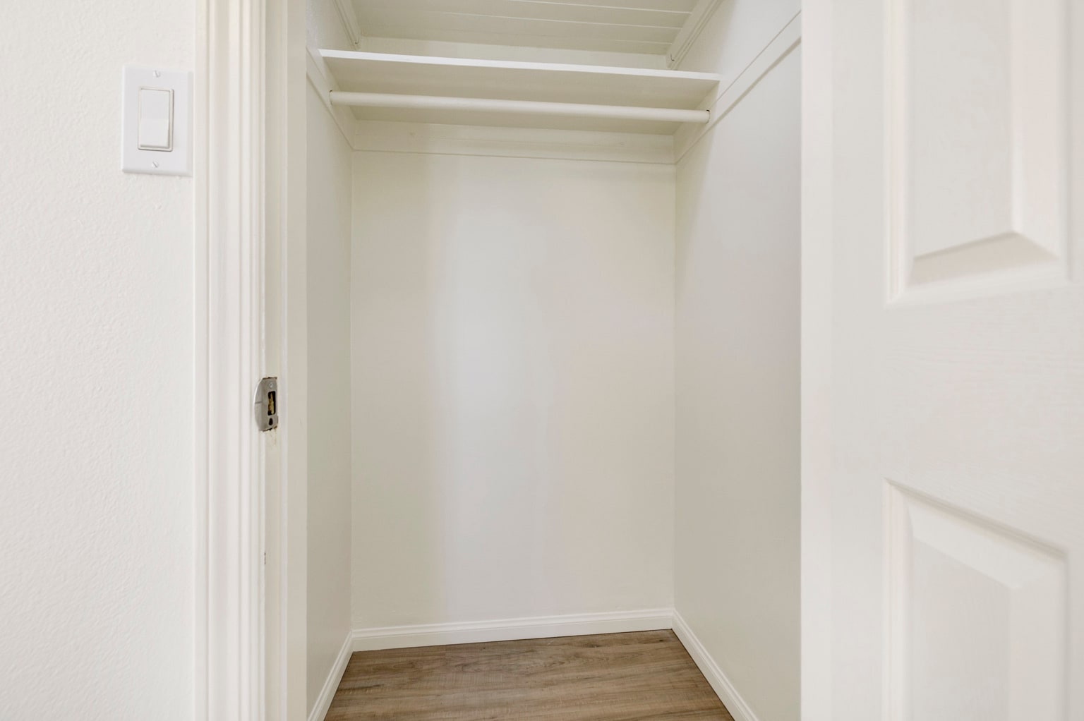 Building Photo - 5709 Beck Ave