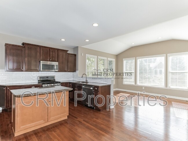Building Photo - 13052 Whitten Dr N