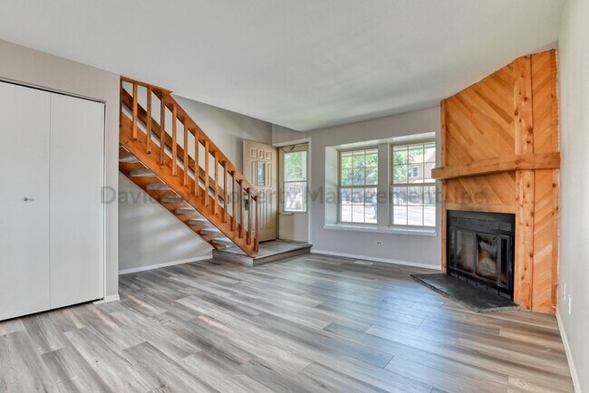 Building Photo - 6716 Mountain Top Ln
