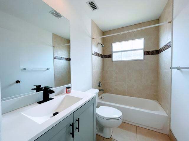 Building Photo - 23170 Floralwood Ln