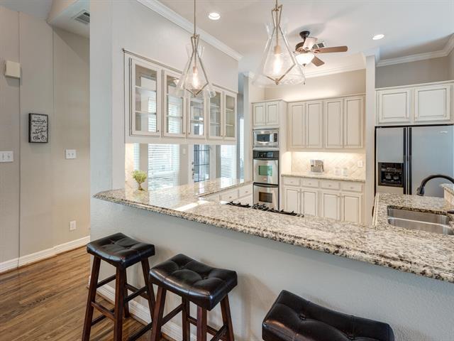 Building Photo - 250 Glenrose Ct