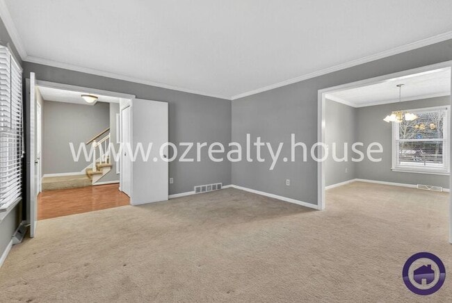 Building Photo - 2417 Whitechapel Dr