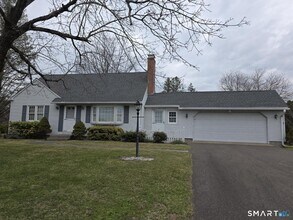 Building Photo - 135 Moody Rd