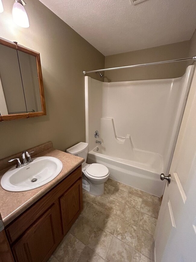 Building Photo - 7354 Mercy Ln