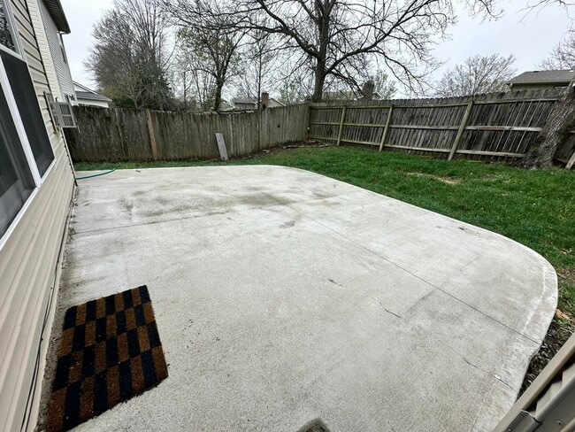 Building Photo - 305 Port Way