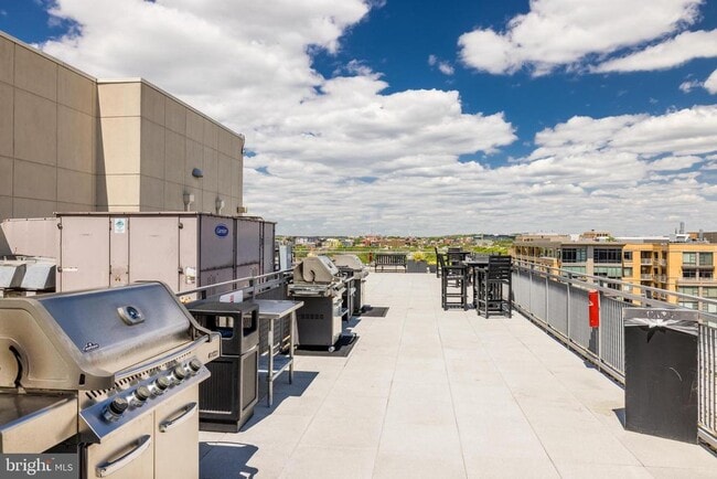 Building Photo - 555 Massachusetts Ave NW