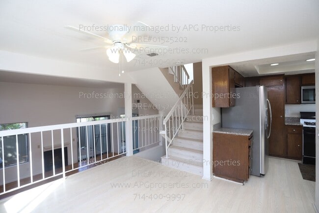 Building Photo - 2000 W Palmyra Ave