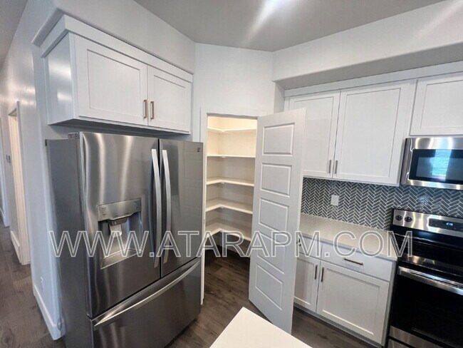 Building Photo - 543 S 1020 W