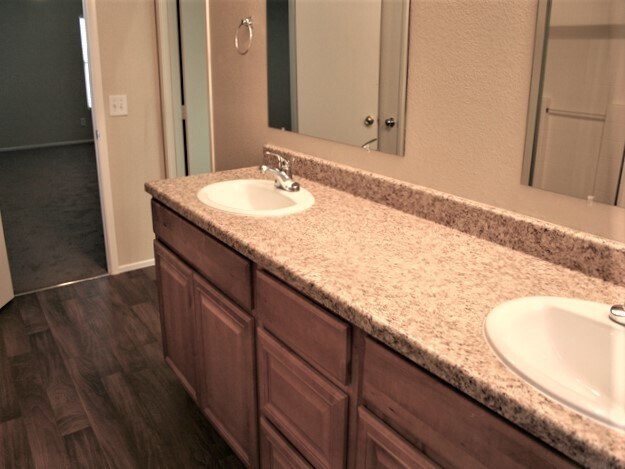 Building Photo - 11669 Elianto St