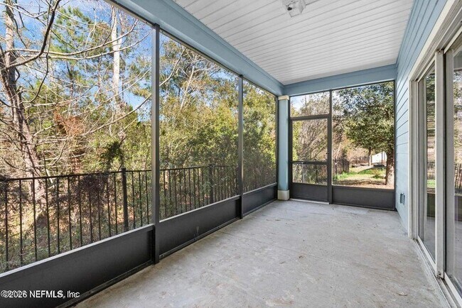 Building Photo - 10971 Ventnor Ave