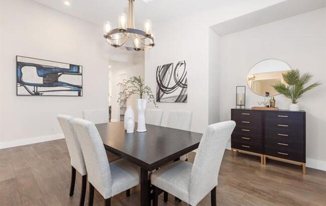 Building Photo - Livermore South Very Private 4 bedroom/3 b...