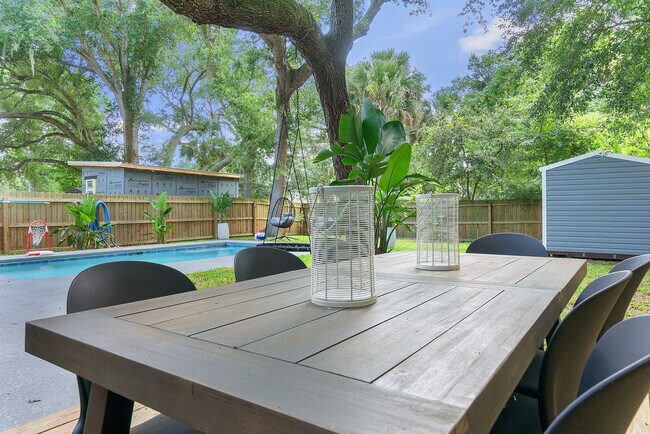 Building Photo - 52 Florida Ave