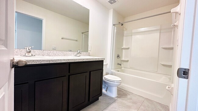 Building Photo - 2926 Rock Sound St