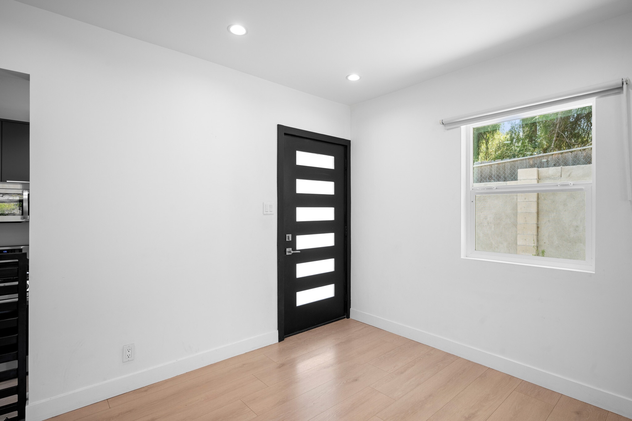 Building Photo - 10647 Tuxford St