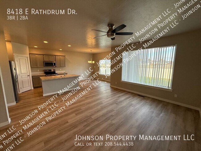Building Photo - 8418 E Rathdrum Dr