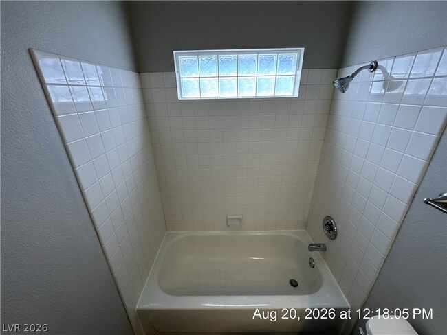 Building Photo - 2975 Bluegrass Ln