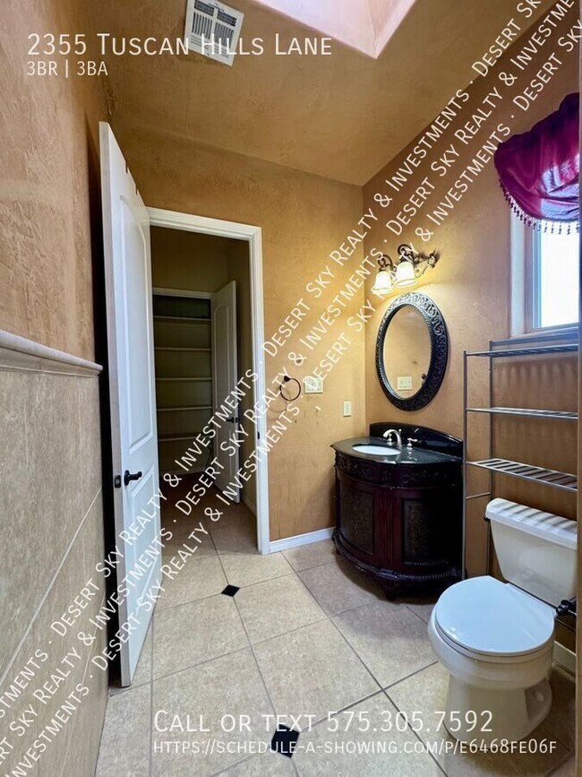 Building Photo - 2355 Tuscan Hills Ln