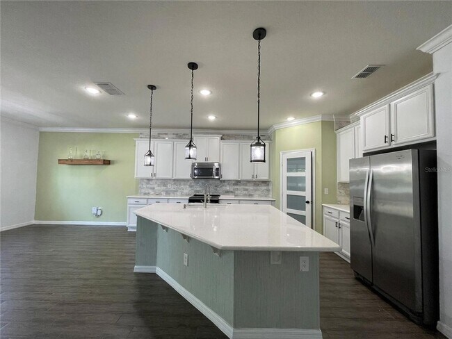 Building Photo - 4501 Baler Trails Dr