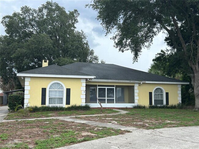 Building Photo - 1241 N Lake Elbert Dr NE