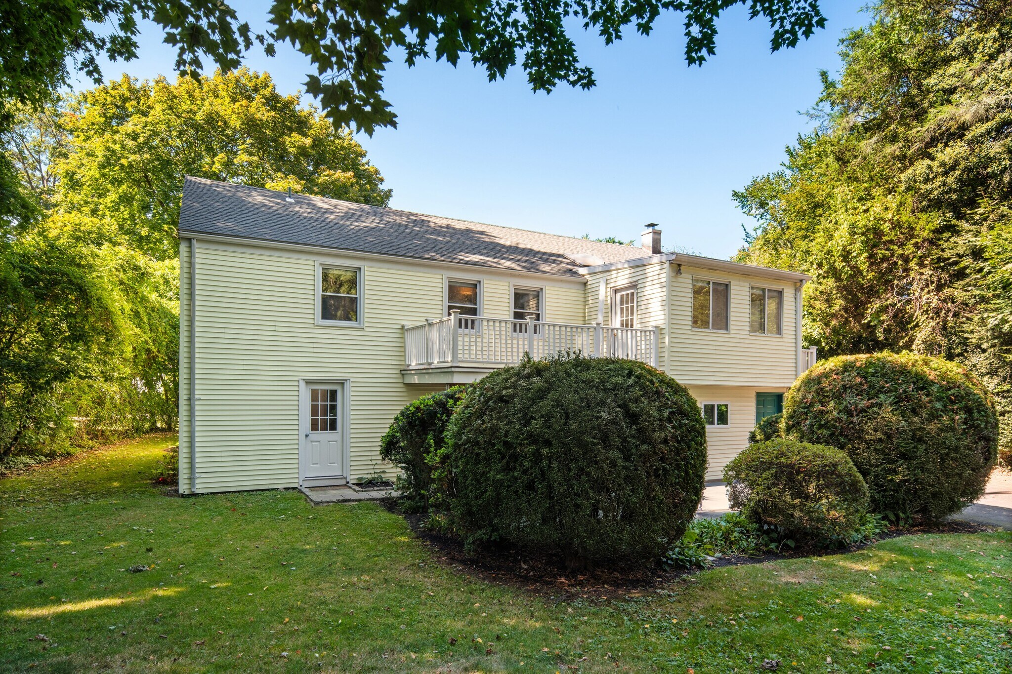 Building Photo - 48 Meyer Pl
