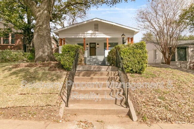 Building Photo - 2105 Tremont Ave