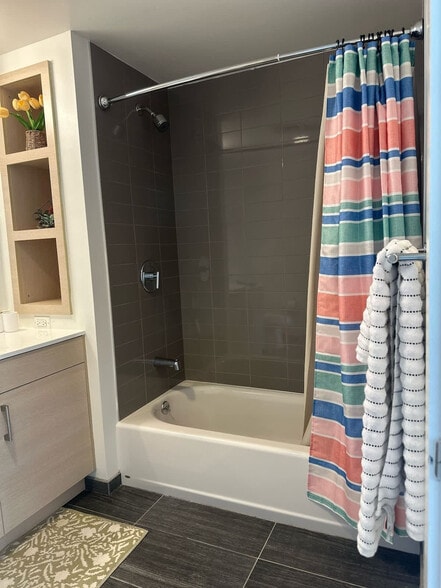 Building Photo - 677-679 Washington Street-SI ID1252103P