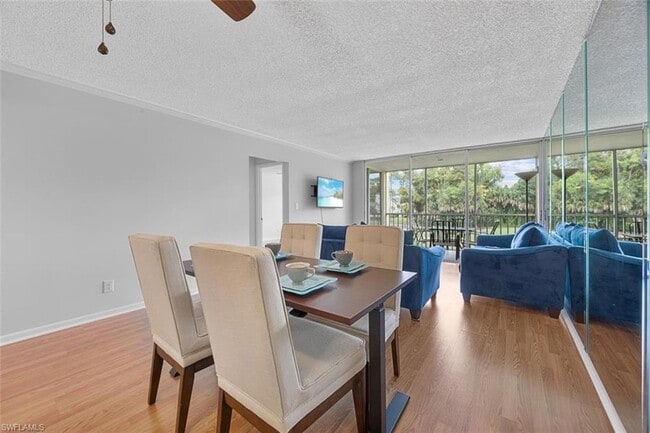 Building Photo - 1083 Forest Lakes Dr