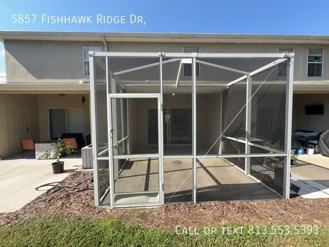 Building Photo - 5857 Fishhawk Ridge Dr