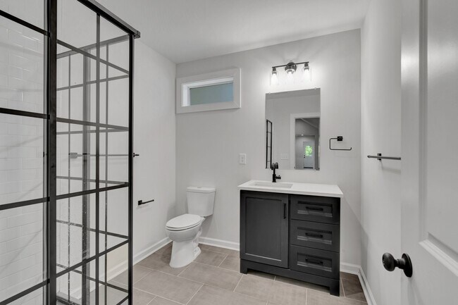 Bathroom - 103 Brookhollow Dr