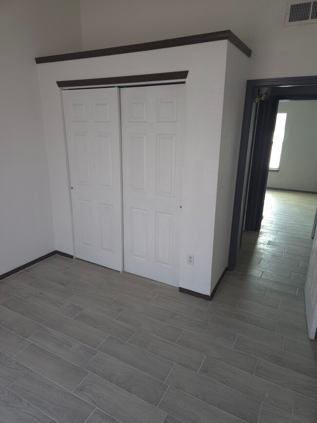 Building Photo - 14509 Encantado Dr